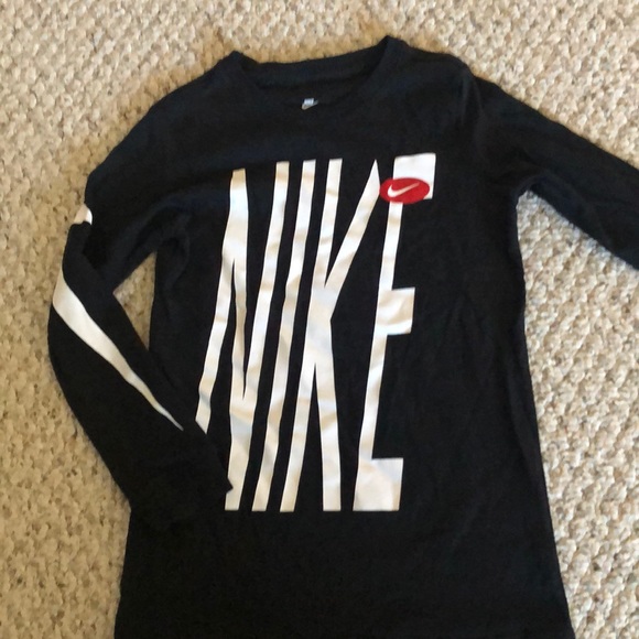 Nike Other - Nike Boys long-sleeve Tshirt